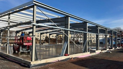 Stahllhallen mit Hacobau GmbH günstig bauen als Systemstahlhalle Stahlhallen Montage