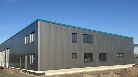 Werkstatthallenbau Werkstatthallen Stahlhallenbau