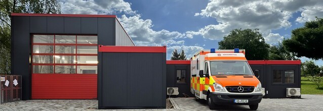 Modulare Rettungswache günstig bauen als Fertighalle
