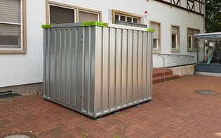 Baustellencontainer 2m x 2m kaufen bei Hacobau GmbH
